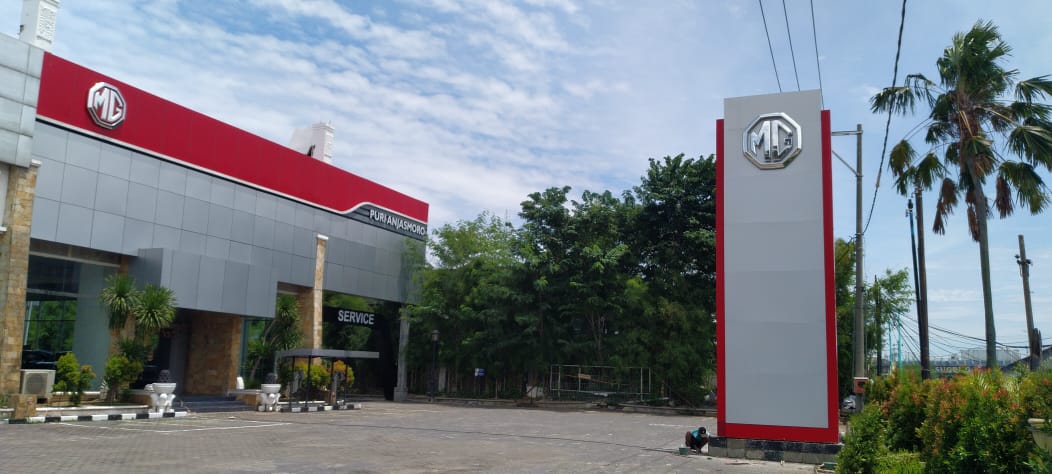 mitsubishi banner